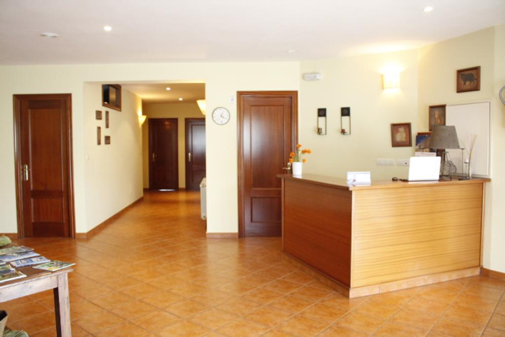 Pension Mosende Porriño Esterno foto
